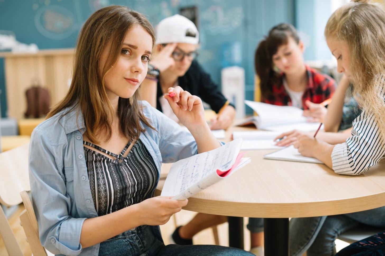Detalle de herramientas de análisis financiero utilizadas por el equipo